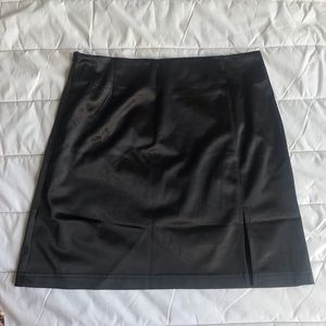Satin mini skirt with slit